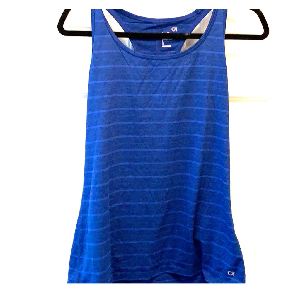 Gap fit tank top